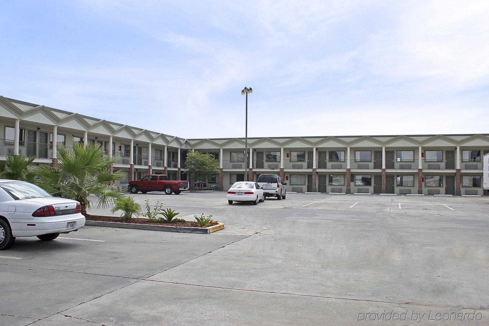 Motel Super 8 By Wyndham Breaux Bridge